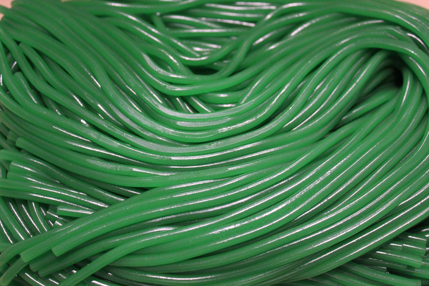 Bonbons Lassos ou Spaghetti Goût Pomme (10 pièces) / Nouveauté