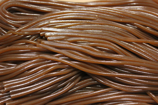Bonbons Lassos ou Spaghetti Goût Cola (10 pièces) / Nouveauté